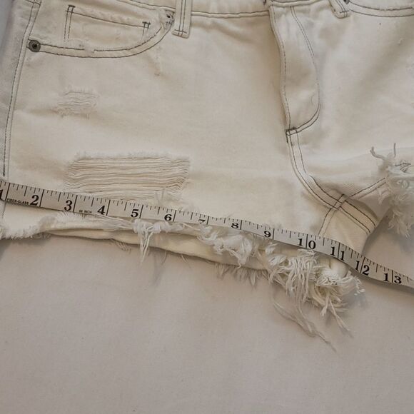 Lucky brand cut off shorts size 6 - Picture 6 of 10
